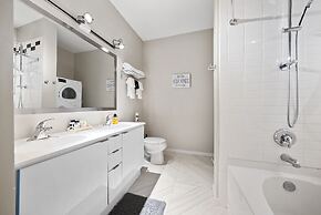 Cincinnati City Club Apartments by Airriva