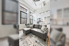 Cincinnati City Club Apartments by Airriva