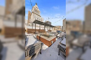 Cincinnati City Club Apartments by Airriva