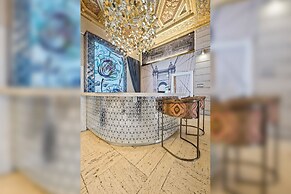 Cincinnati City Club Apartments by Airriva