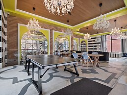 Cincinnati City Club Apartments by Airriva