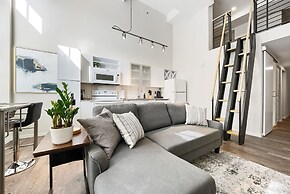 Cincinnati City Club Apartments by Airriva