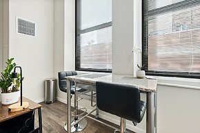 Cincinnati City Club Apartments by Airriva