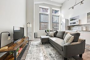 Cincinnati City Club Apartments by Airriva