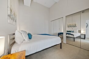 Cincinnati City Club Apartments by Airriva