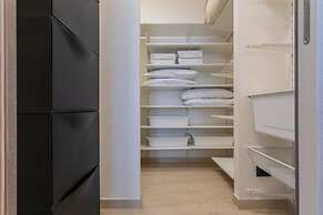 Modern House Santa Rita by Wonderful Italy