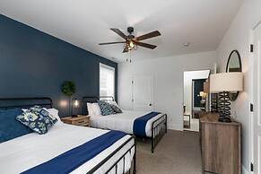 Cozy Family Home - Walk to MO Botanical Gardens