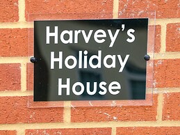 Harvey's Holiday House