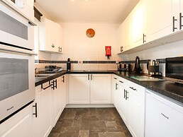 Harvey's Holiday House