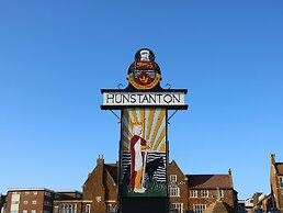 Harvey's Holiday House