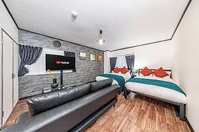 Arita Clover Heights