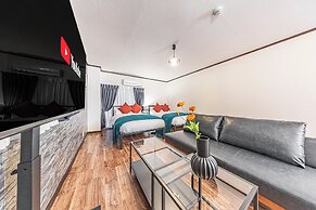 Arita Clover Heights