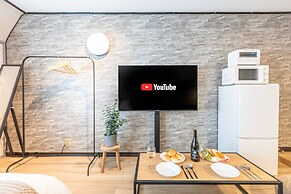 Arita Clover Heights