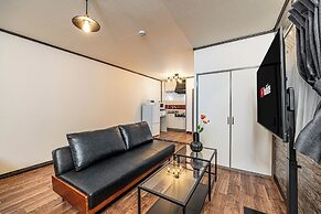 Arita Clover Heights