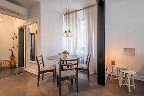 New Soho 13- Top Center Black & White