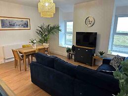 Remarkable 1-bed Seaview Beach Apartment Barmouth