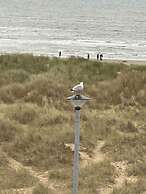 Remarkable 1-bed Seaview Beach Apartment Barmouth