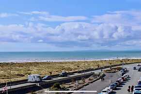 Remarkable 1-bed Seaview Beach Apartment Barmouth