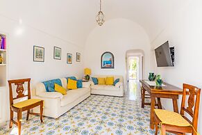 Capri Turquoise by Napoliapartments