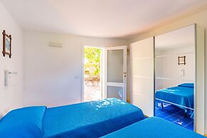 Capri Turquoise by Napoliapartments