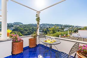 Capri Turquoise by Napoliapartments