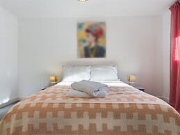 Cosy and Luxurious House for 10 Guests in Darwen