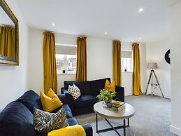 Cosy and Luxurious House for 10 Guests in Darwen