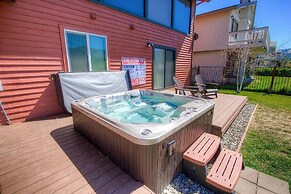 Epiphany 5 Bedroom Home by RedAwning