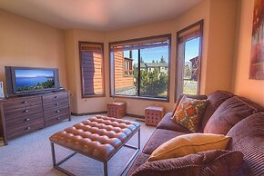 Epiphany 5 Bedroom Home by RedAwning