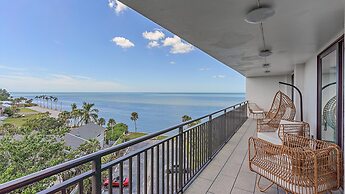 Imperial Sunsets On Siesta 2 Bedroom Condo by RedAwning
