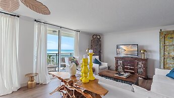 Imperial Sunsets On Siesta 2 Bedroom Condo by RedAwning