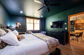 Premium Unit 1403 - Two Bedroom - Zephyr Mountain Lodge 2 Condo