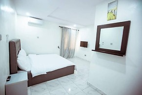 Immaculate 1-bed Apartment in Lagos