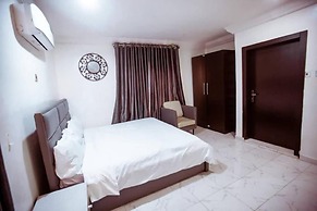 Stunning 2-bed Apartment in Lagos