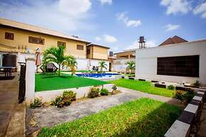 Stunning 2-bed Apartment in Lagos