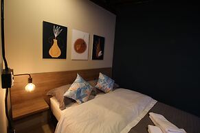 One Living by Roots Rentals