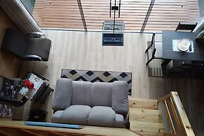 Cabana Pequeno Bosque Com Vista - o Rio, à 15 km da cidade