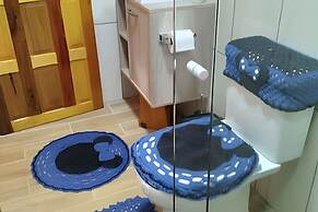 Cabana Pequeno Bosque Com Vista - o Rio, à 15 km da cidade