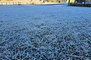 Cabana Pequeno Bosque Com Vista - o Rio, à 15 km da cidade