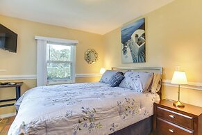 Canal Side Retreat w/ Dock, By Hollywood Boardwalk