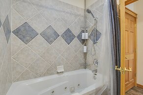 Winter Park Condo w/ Balcony & Mtn Views!