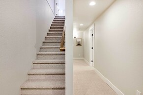 Cozy Tabernash Home w/ Fireplace & Mountain Views