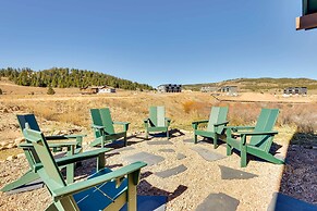 Cozy Tabernash Home w/ Fireplace & Mountain Views