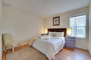 Sunlit Davenport Family Home w/ Lanai & Gas Grill!