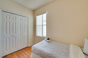 Sunlit Davenport Family Home w/ Lanai & Gas Grill!