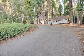 Pollock Pines Cabin: Game Room w/ A/C & Heat!