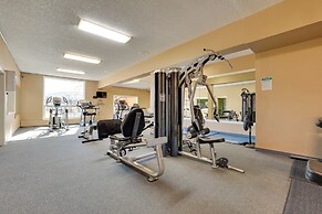 Private Balcony & Mtn Views: Granby Studio!