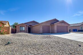 Inviting Bullhead City Gem: 3 Mi to Colorado River