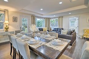 Deck + Game Room: Redmond Home ~ 17 Mi to Seattle