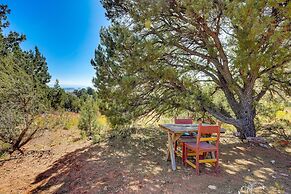Kanab Studio Escape: Stargaze, Hike, Relax!
